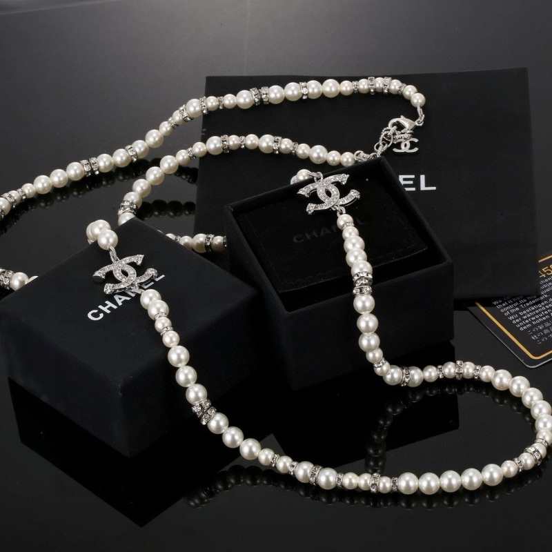 Ch**el necklaces
